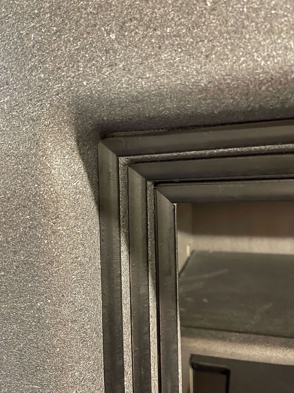 Champion Untouchable gun safe, hammertone finish and door detail