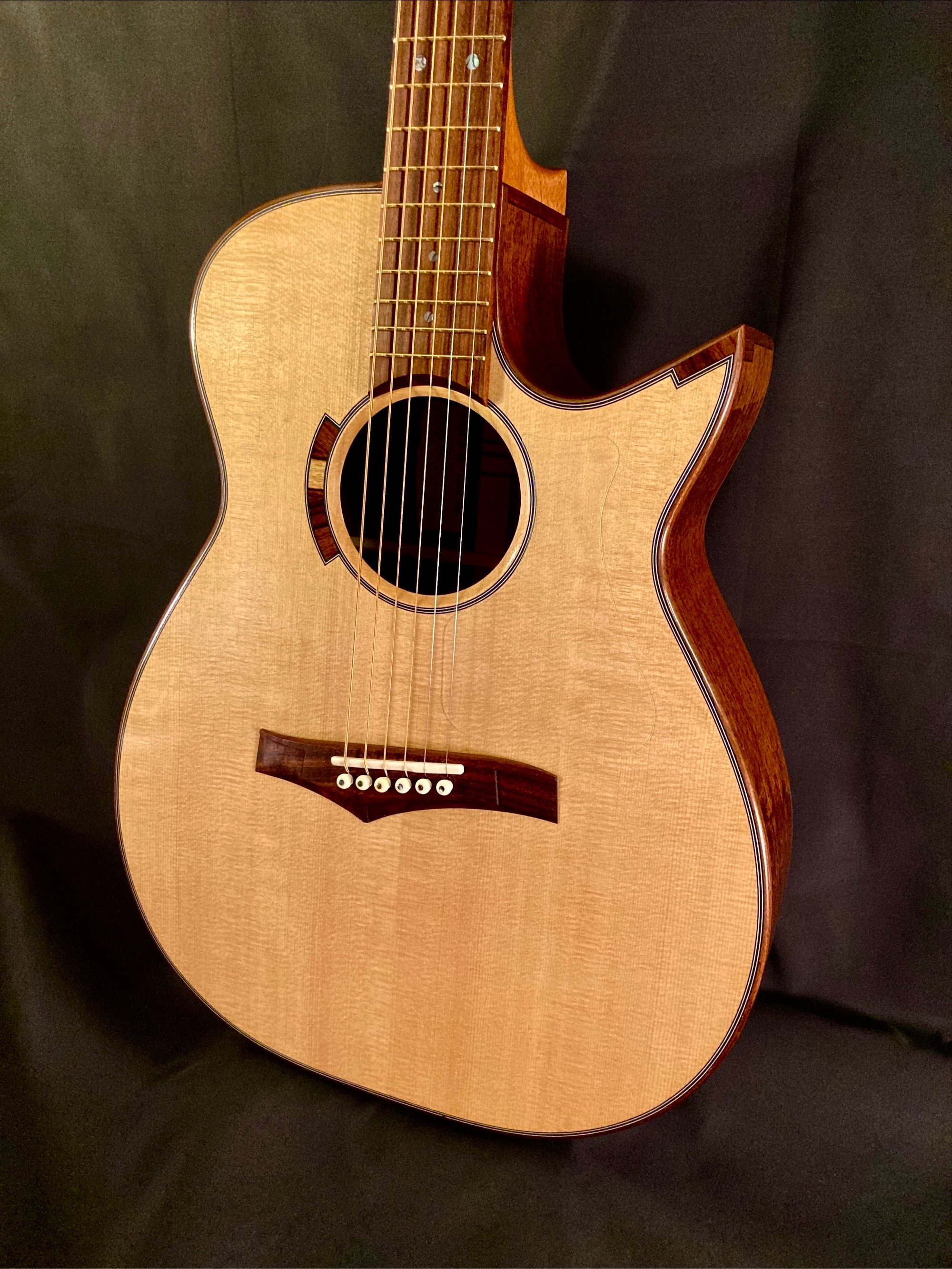 No. 027, Steel string
