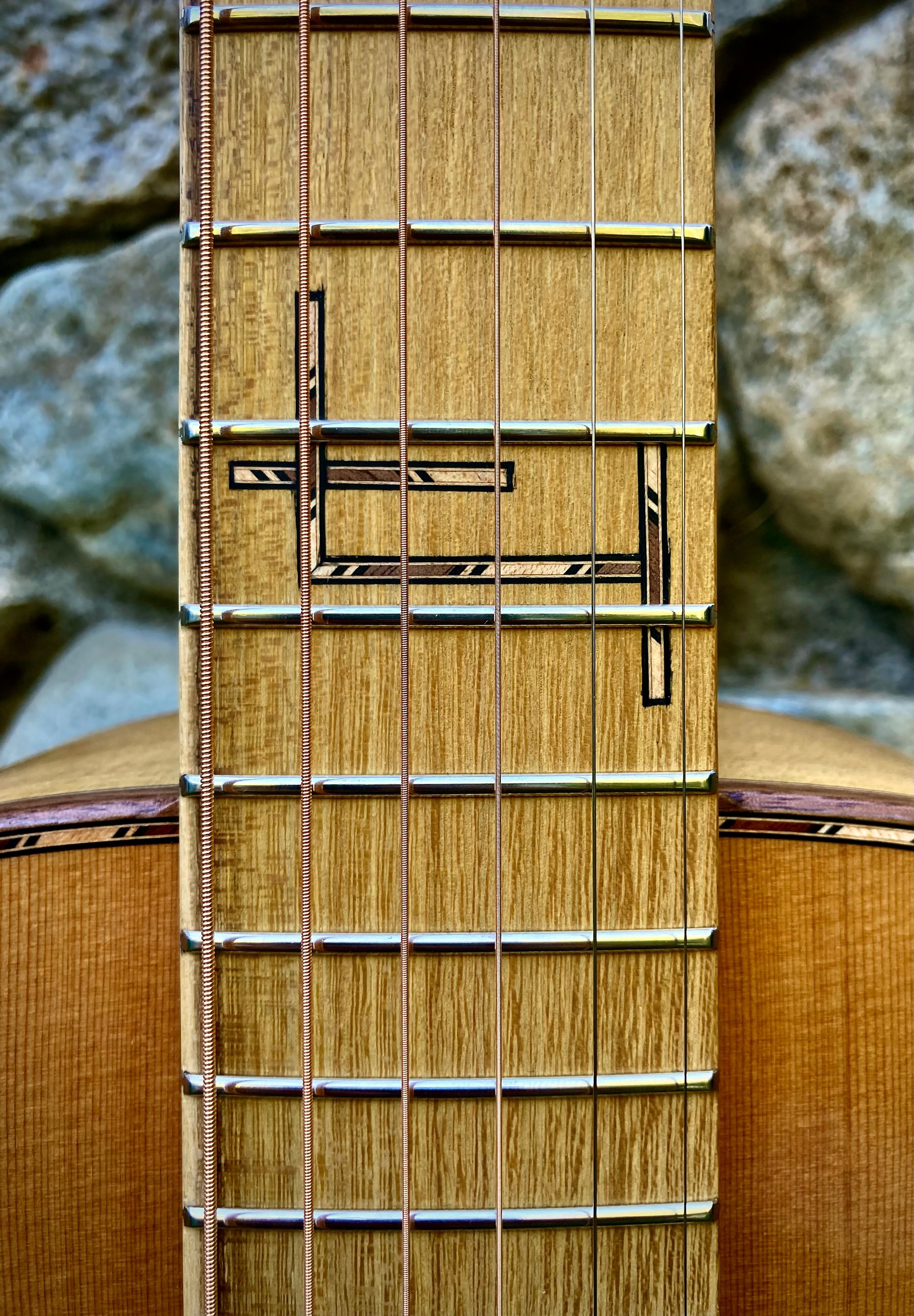 No. 028, Steel string