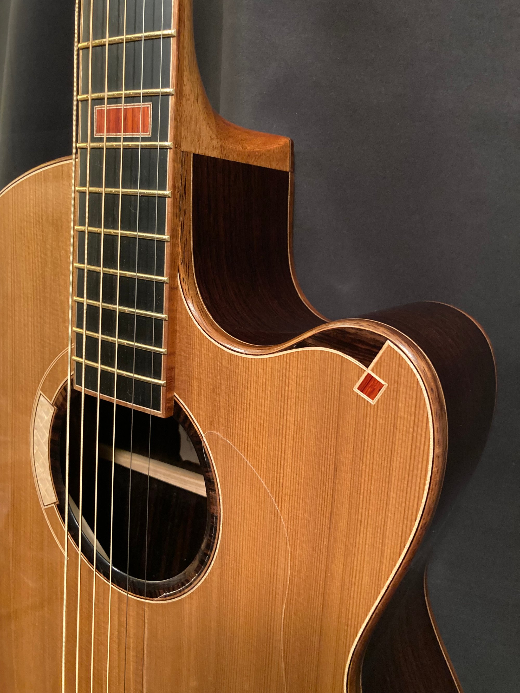 Guitar No. 030 — build introduction video