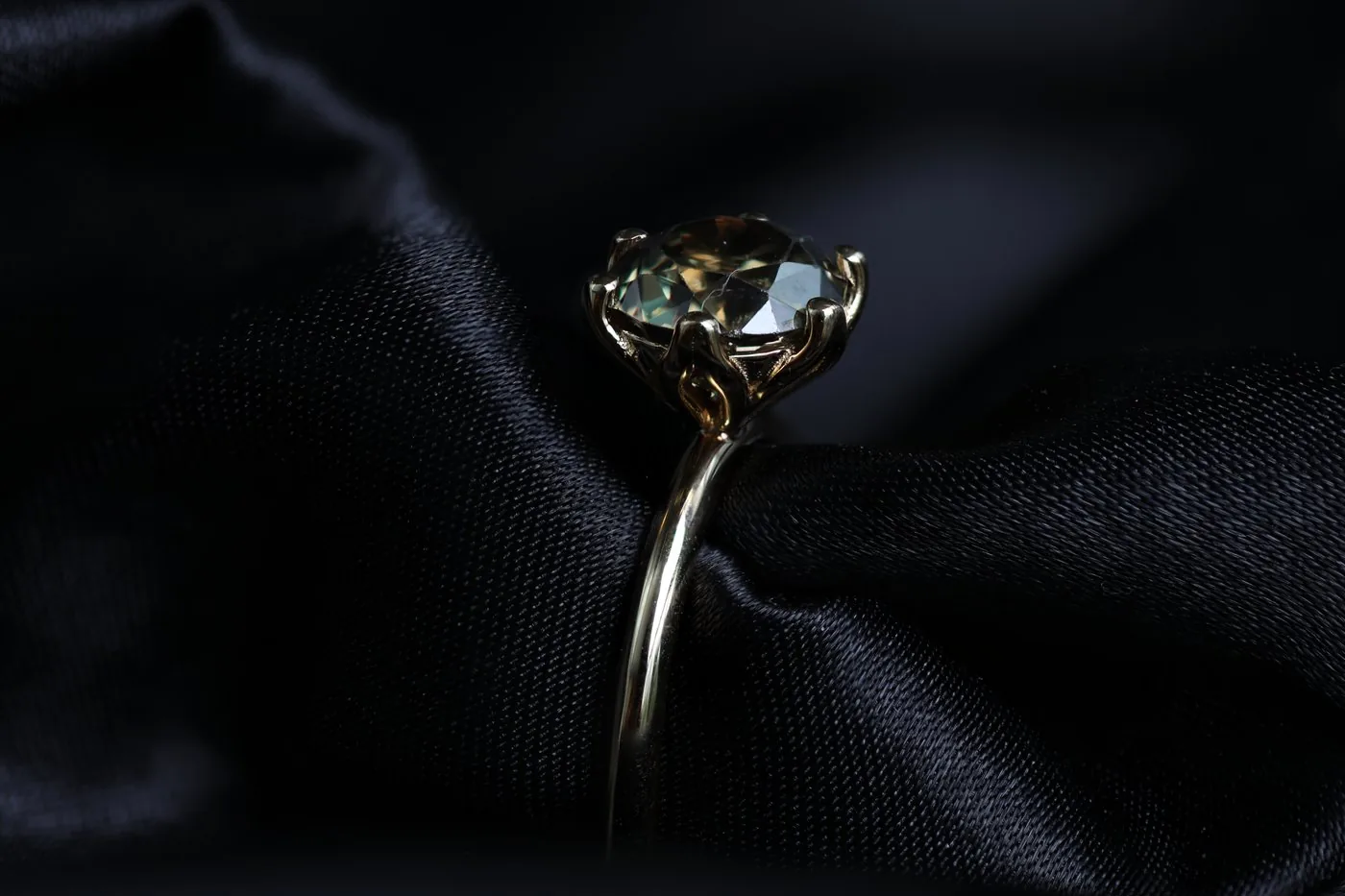 piece zircon ring 1
